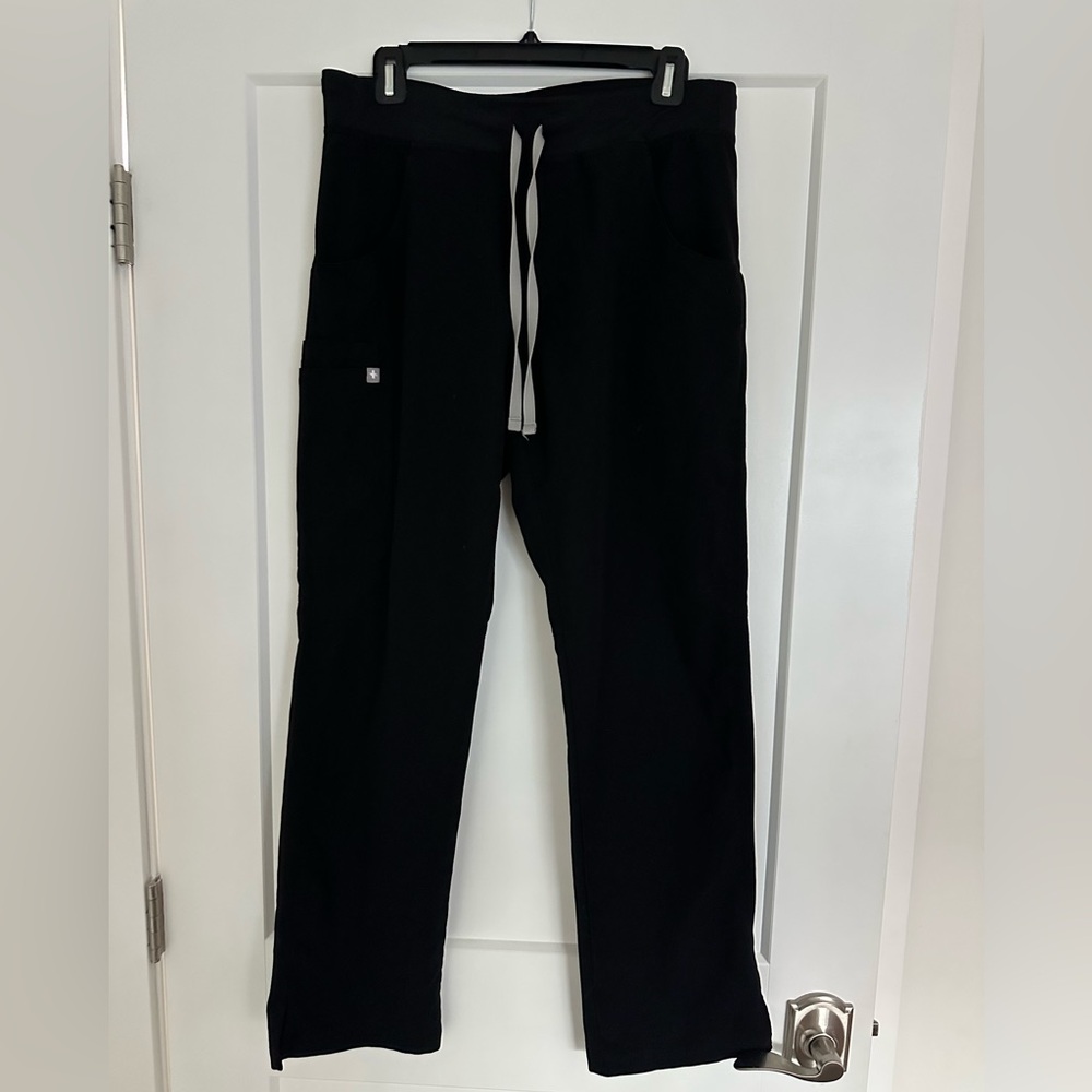 Wear Figs Kade Cargo Scrub Pants Medium